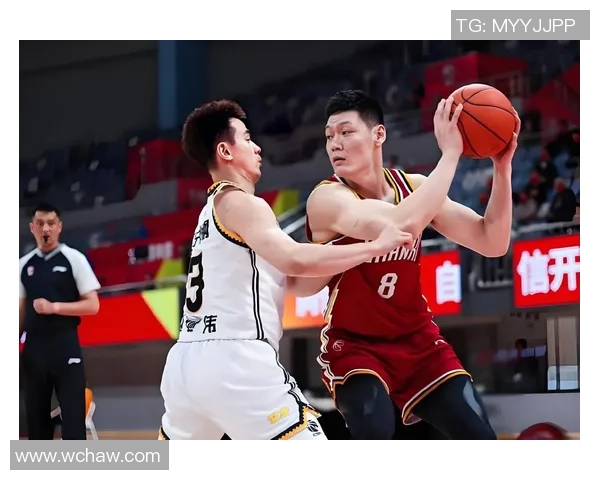 CBA联赛新赛季全面开赛 聚焦球员转会与赛场激烈对决