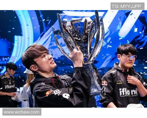 T1战队再创传奇巅峰展现无与伦比的团队实力与电竞统治力