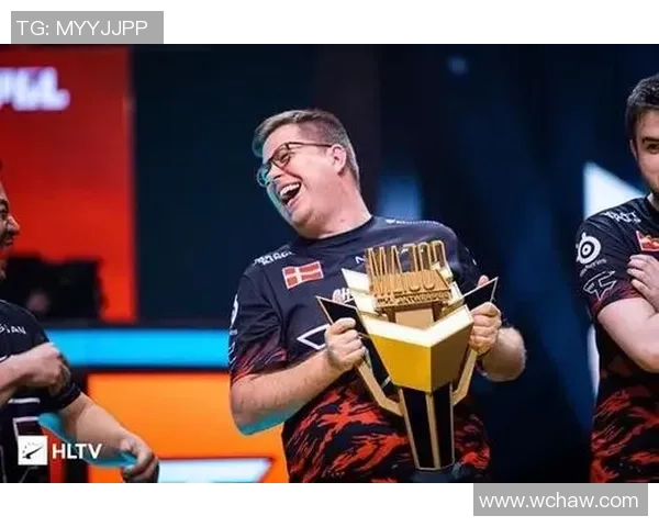 泰州战队奋勇争先再创辉煌助力中国电竞崛起全新篇章 泰州战队奋勇争先再创辉煌助力中国电竞崛起全新篇章