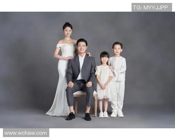 三代同堂共赏世界杯家庭观赛故事传承的温情记忆